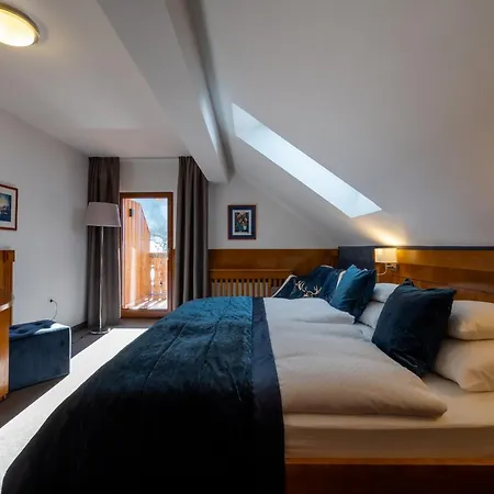 Hotel Lipa 3*