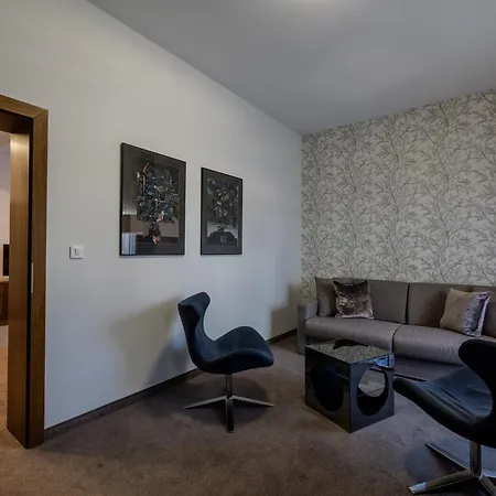 Lipa Hotel